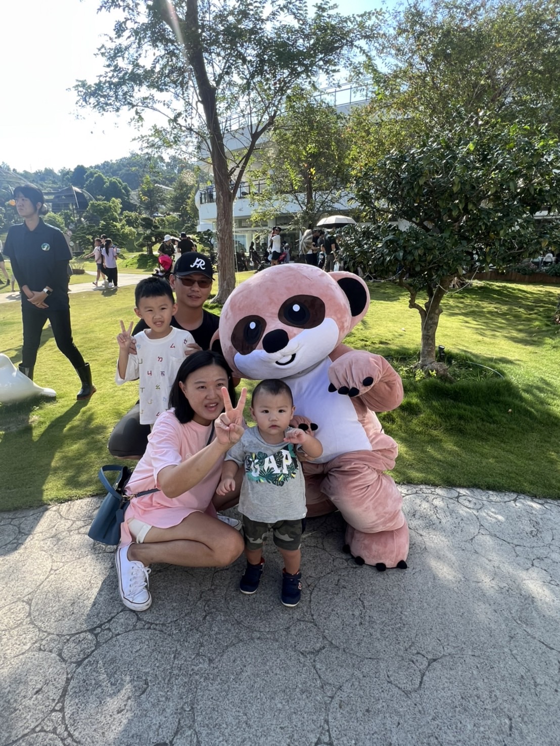 九九峰動物樂園國慶動物大遊行現場實況